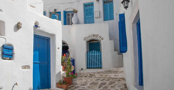 Paros: Lefkes, Naousa, Fishing Village Tour with Pie Tasting