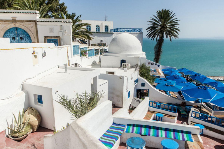 Tunis: Tour – Airport Transfer, Local Guide, Carthage & Sidi Bou Said