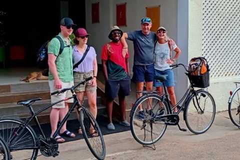 Negombo: Explore the City by Bicycle with a Local Guide
