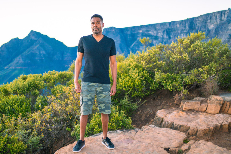 Cape Town: Lion's Head Hike with a Content Creator