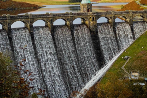 Cardiff: Brecon Beacons, Castle, and Waterfalls Day Trip