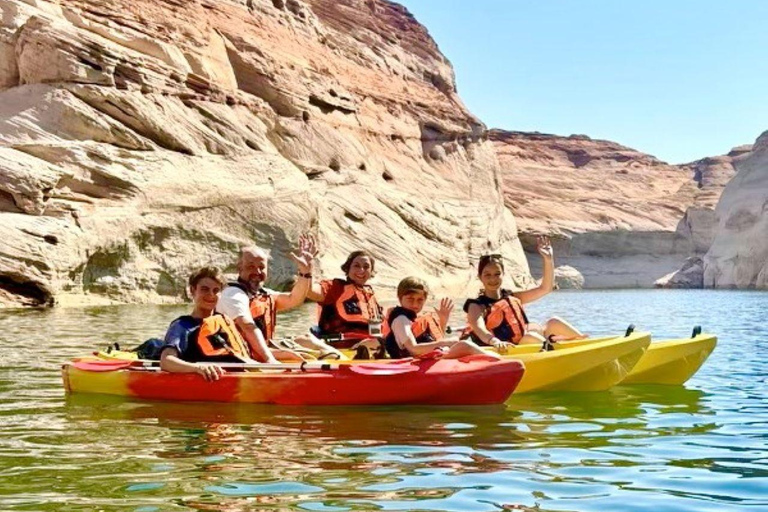 Page, Arizona: Lake Powell Premium Kayak Rental Single Kayak Rental on Lake Powell