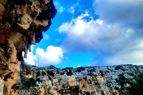 Gozo Unveiled Hiking: A Guided Hike Tour in Gozo- South East