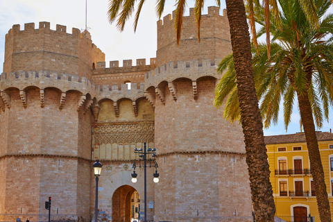 Valencia: Private Guided Tour with Your Mobile Phone Valencia: Private Guided Tour