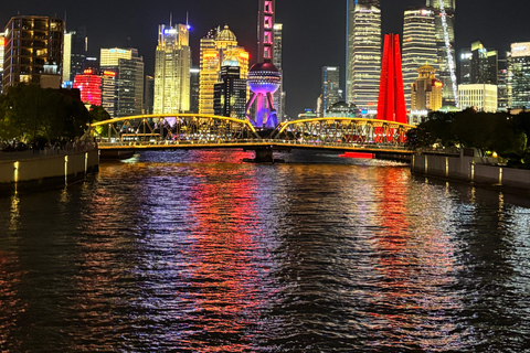Shanghai: North Bund & Suzhou River Night Tour & Photograph