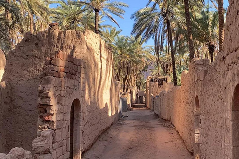 AlUla: Old Town Twilight Walk with Rawi Guide