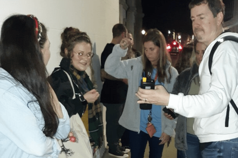 Savannah Haunted Pub Crawl-Walking Tour Historic District