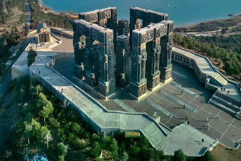 Tbilisi city tour with Chronicles of Georgia