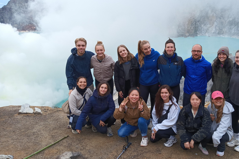 Malang: Tumpaksewu, Mount Bromo, Mount Ijen, Bali 3-Day Tour Private Homestay & Hotel