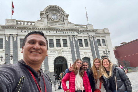 Lima: Tour al Centro Histórico, Catedral y Catacumbas de San Francisco