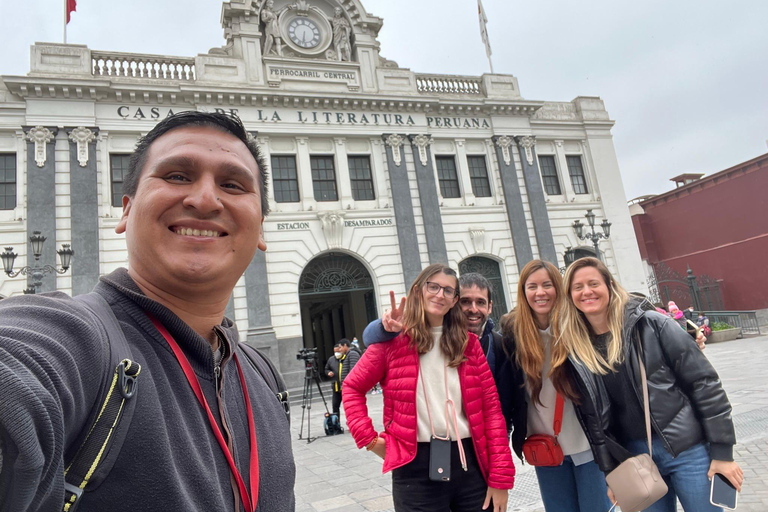 Lima: Tour al Centro Histórico, Catedral y Catacumbas de San Francisco