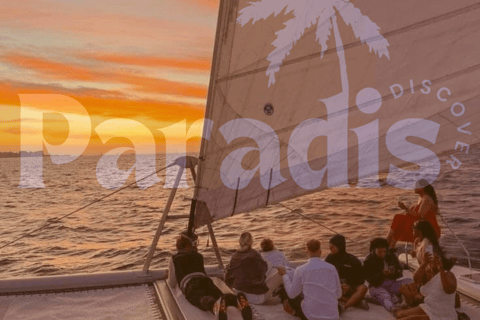 Maurice : croisière au coucher du soleil en catamaran avec repas, boissons et DJ