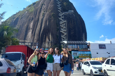 Medellín: Guatapé VIP + Helicopter Flight + Boat Ride + Piedra del Peñol