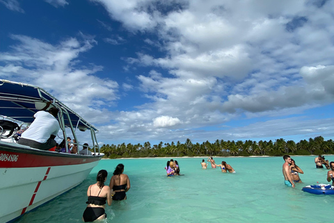 Saona Island VIP: 4 Beaches , Mano Juan & Canto de la Playa 4 Beaches VIP Saona Island: Mano Juan & Canto de la Playa