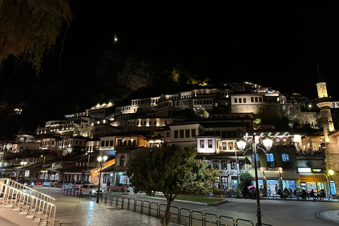 Au départ de Tirana et Durres : excursion à Berat et au lac Belshi