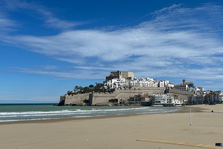 Valencia: Day Trip to Peñíscola. Castle, Old Town, and Game of Thrones Locations Tour Peñíscola from Valencia: Castle and Game of Thrones Locations | Small Group