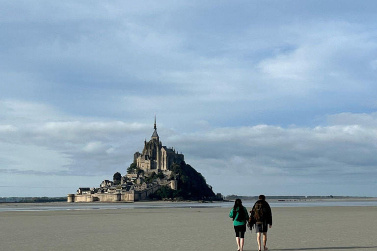 Bay of Mont Saint-Michel : Quicksands And Discovery Quicksands And Discovery + See the Tide Coming Up