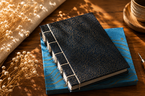 Leipzig: Bookbinding Workshop, Japanese Thread Binding