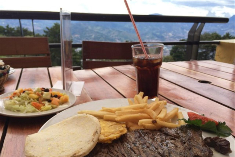 Medellín : visite culinaire de 4 heures avec un guide de la région