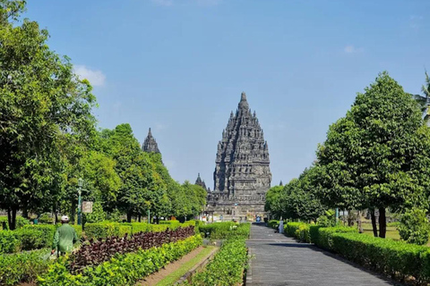 Yogyakarta : visite d&#039;une journée à Prambanan, Merapi en Jeep et BorobudurYogyakarta : visite d&#039;une journée de Prambanan, Merapi en Jeep et Borobudur