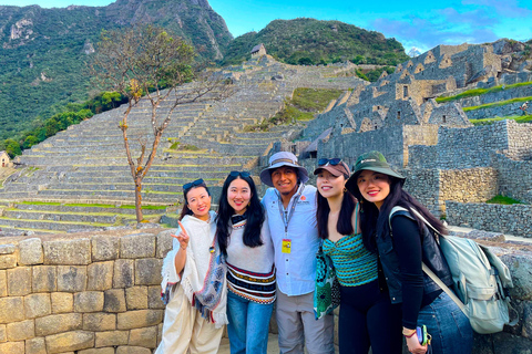 CUSCO: Full Day All Included Private Machu Picchu Experience