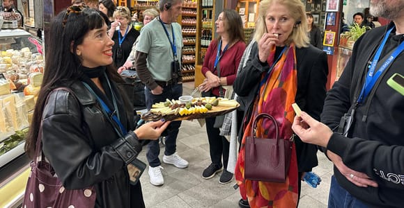 Florence Authentic Food Tasting and Sightseeing Tour