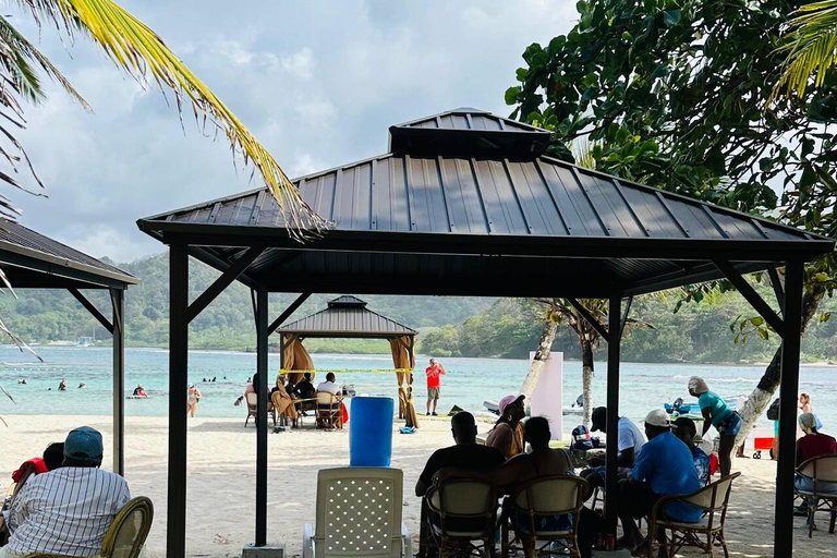 Panama City: 5-Stop Caribbean Boat Day Trip & Isla Mamey