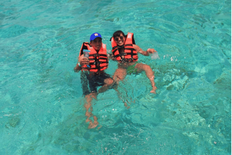 Isla Mujeres all inclusive met de catamaran van Golden Caribean