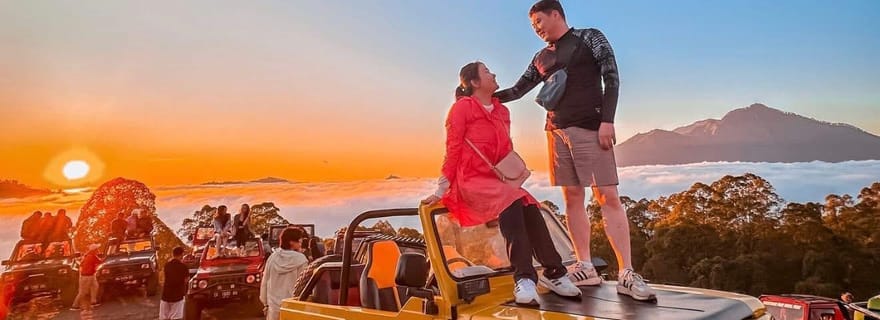 Bali : Mont Batur en Jeep au lever du soleil et détente aux sources chaudes