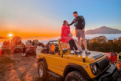 Bali: Sunrise Jeep Mount Batur With Hot Spring Relaxation Sunrise Jeep Tour dengan Penjemputan Ke Hotel