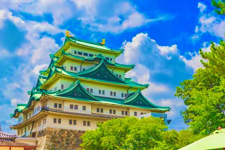 Tour clássico por Nagoya com van particular