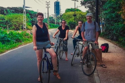 Colombo: ¡Excursión en bicicleta por el campo desde el puerto de Colombo!
