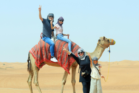 La aventura te espera: Excursión aérea en Parasailing, Safari, Quad ¡y mucho más!Safari por el desierto con paseo en camello y Sandboarding