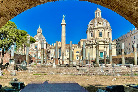 Rome's Hidden Underground Excavations & Colosseum Tour