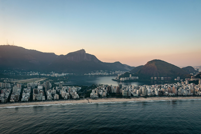 En oförglömlig helikoptertur på 60 minuter i Rio de Janeiro