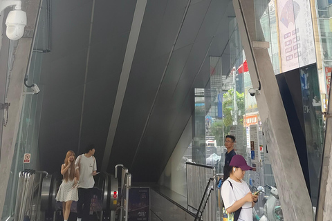 Untold Story,Shenzhen Electronic&Discount Market PrivateTour Dongmen old market, Huaqiangbei electronic market tour