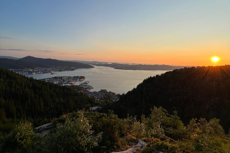 BERGEN I Fløyen Activo - Magical Nature - Randonnée pédestre