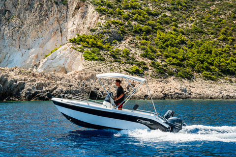 Zakynthos: Shipwreck Beach and Blue Local Caves Boat Cruise