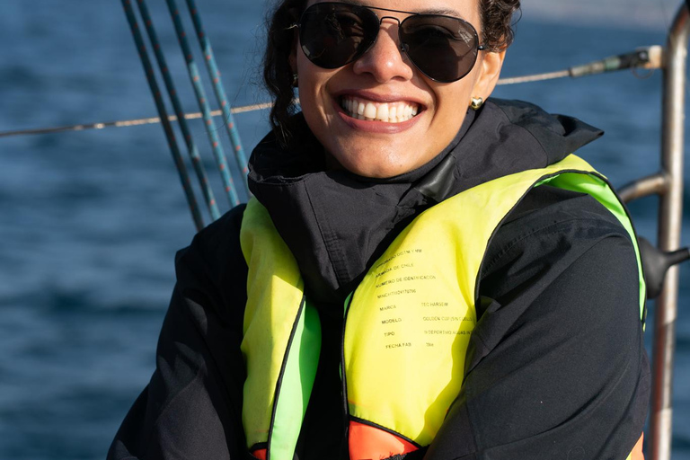 tour in barca a vela lungo la costa cilena