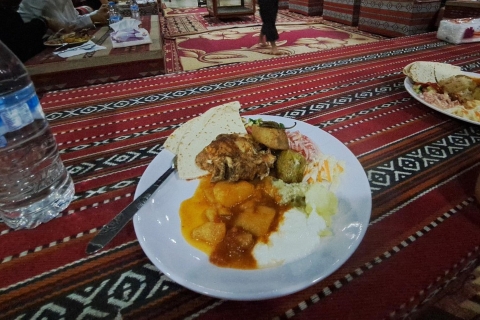 Całodniowa wycieczka jeepem + nocleg i kolacja w obozie BeduinówWycieczka + obóz