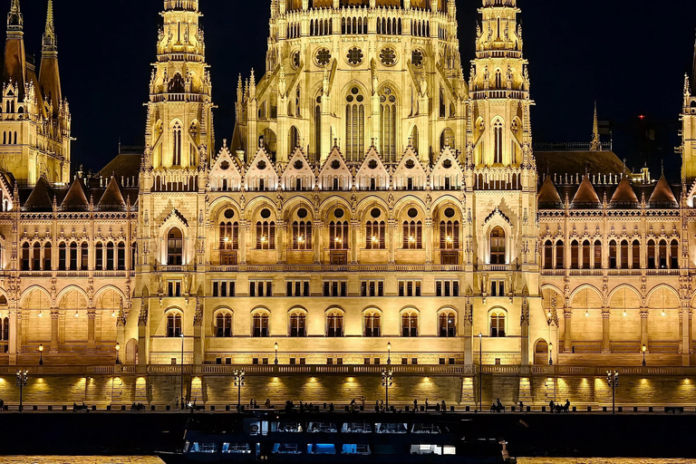 From Frankfurt:7-Day Eastern Europe & Switzerland Coach Tour