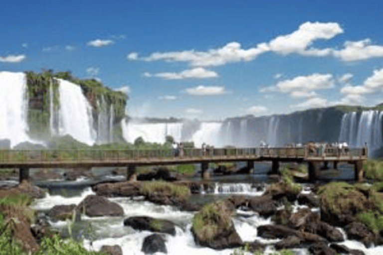 Iguaçu Falls tour (Brazil) + Macuco Safari with guide and transportation. Iguaçu Falls tour (Brazil) + Macuco Safari with a guide and transportation.