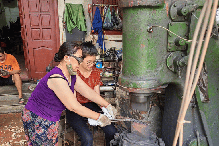 Traditionele workshop messen maken in Hanoi