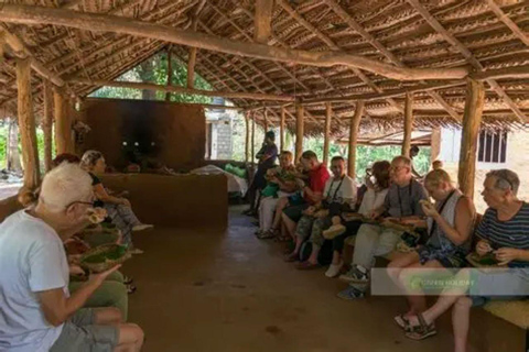 Victoria Falls: Boma Dinner, Village, Theatre & Craft Market