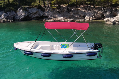 Dubrovnik: Rent a fun and easy to use boat without license 8 hours - Without pickup