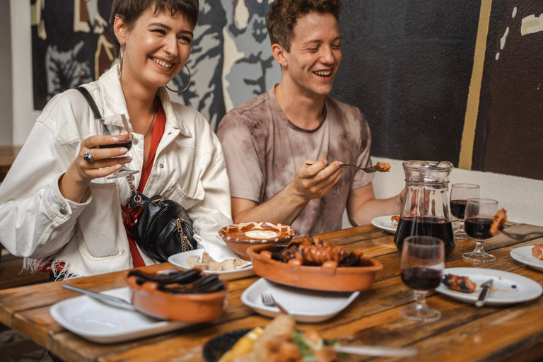Lisbon: Food Tour with Local Tastings and Drinks Group Tour