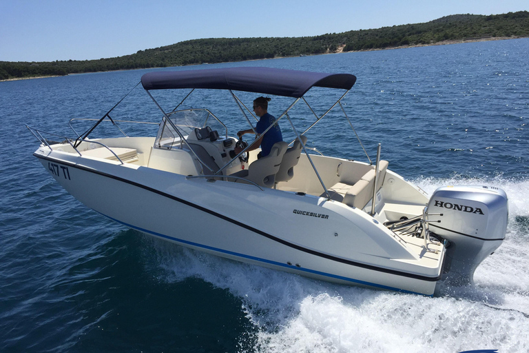 Boat rental without license Cabo Roig 4 Hours