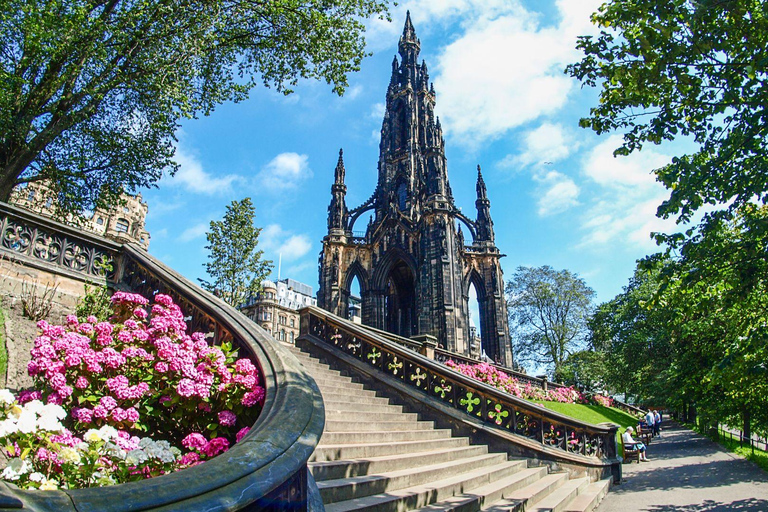 Best of Edinburgh: Private Walking Tour with a Local Private City Walking Tour (6Hr)