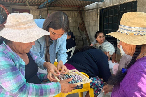 Learn the art of weaving with natural fibers in San José