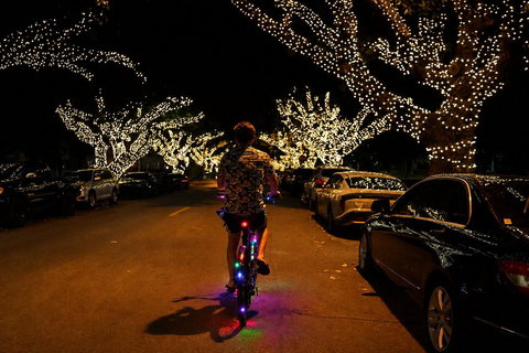 Miami: South Beach Neon Breeze Guided E-Bike Tour